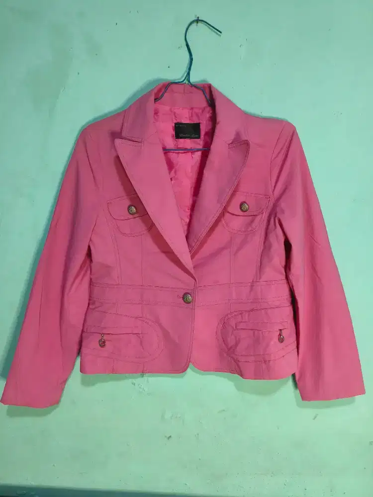Blazer keren warna pusia