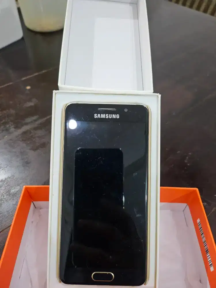 Samsung Galaxy A3 Quad core/ 16gb