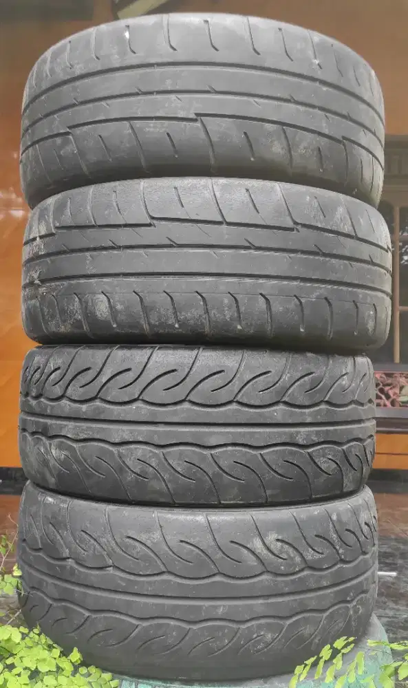 4 ban semi slick r16 205/50 + 205/45