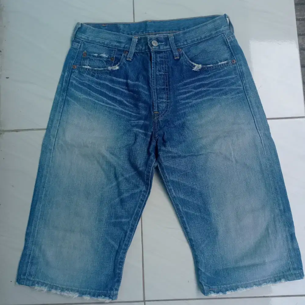 Jual celana pendek jeans levis 501 made in mexico