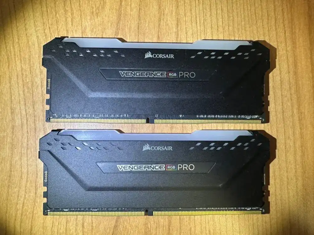 Corsair Vengeance RGB Pro 32GB (2x16GB) DDR4 3200MHz Modul RAM