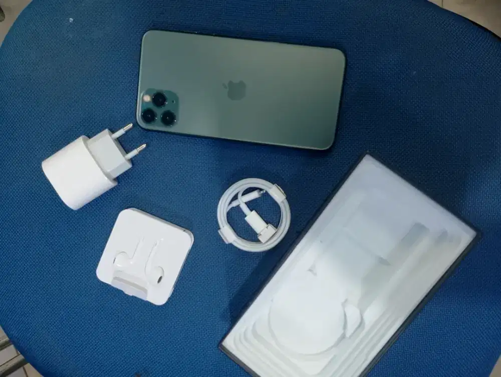 Iphone 11 pro max 256gb sedia apple baru