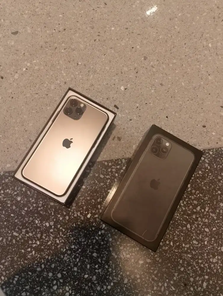 Iphone 11 pro max 256gb materi baru