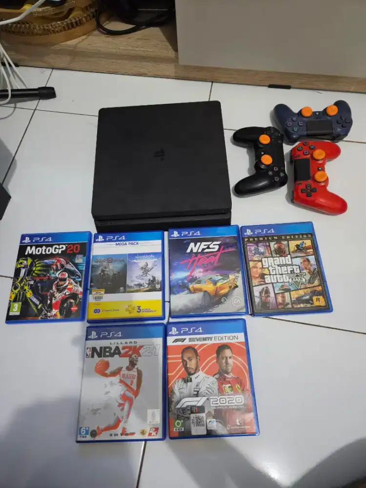 JUAL PS4 SLIM 1TB BONUS 7 BD GAMES