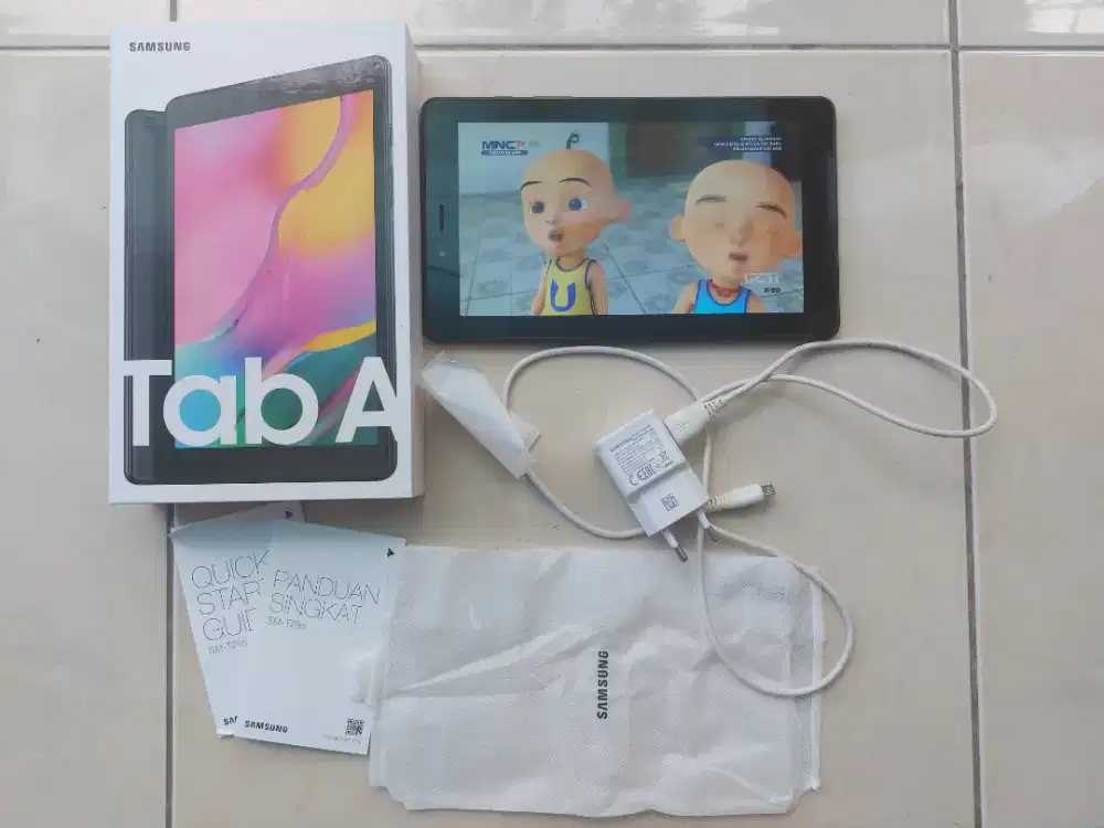 Samsung Galaxy TAB A8 2019 SM-T295 Single SIM RAM 2/32GB Lengkap mulus