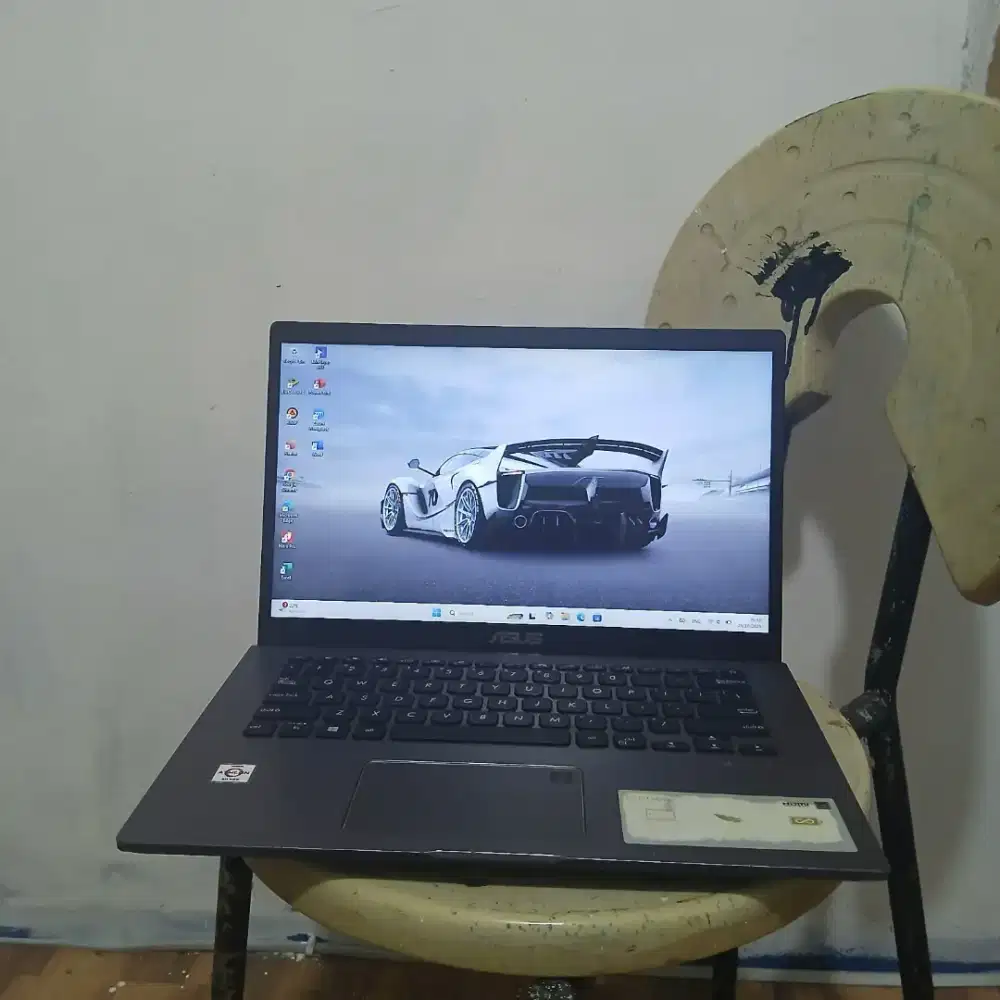 Asus Vivobook M409DA