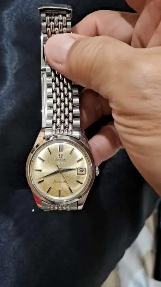 Dijual jam tangan omega authentic classic gold