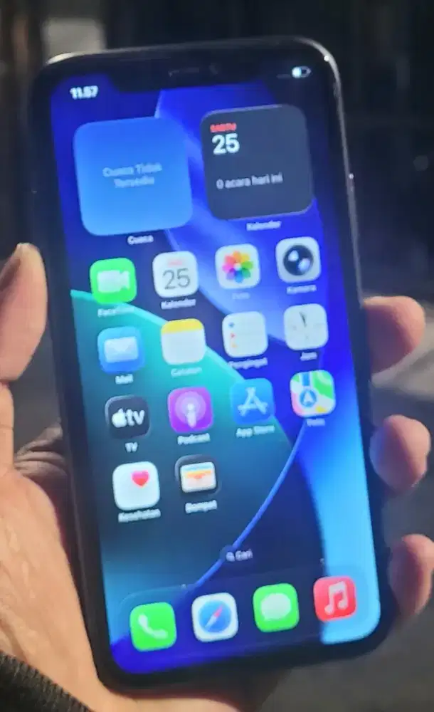 Iphone 11 128gb hp charger