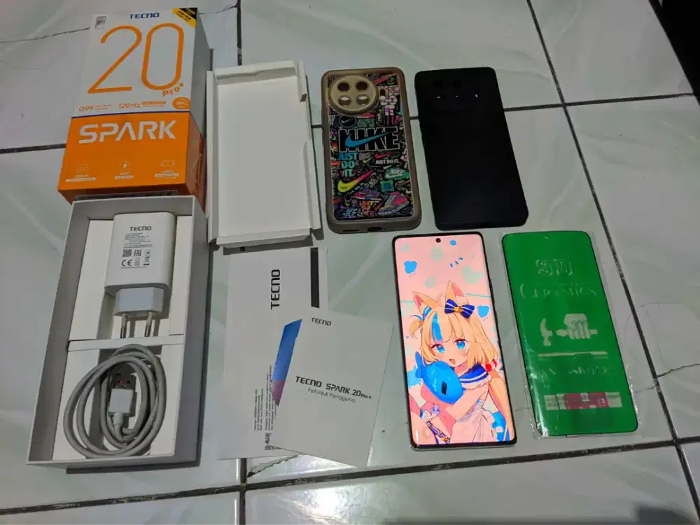 Tecno Spark 20 Pro Plus 8/256 Fullset