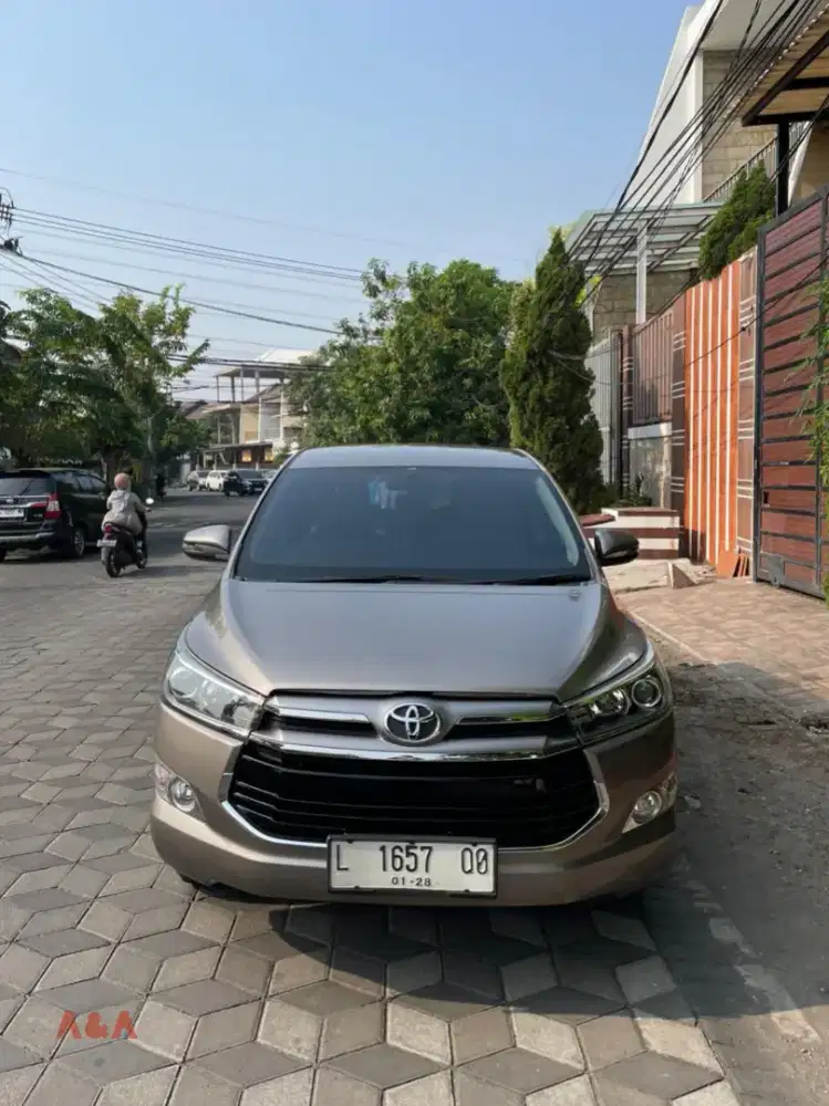 [Very Low KM] Innova Reborn V 2.0 AT 2017