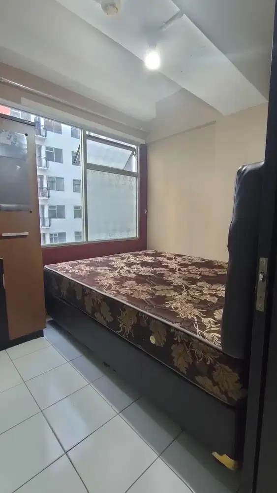 Jual Apartemen Jarrdin strategis  MURAH BU tipe 33 2BR