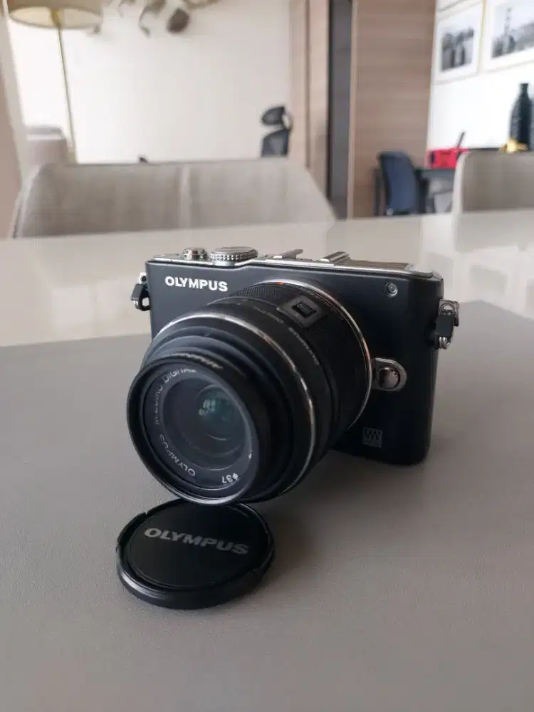 Kamera Olympus Pen Lite Kit Lensa 14-42mm kamera digital mirrorless