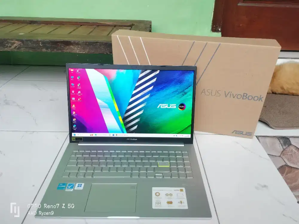 Asus OLED i3 Gen 11 SSD 512 Keyboard Nyala Fullset Dus
