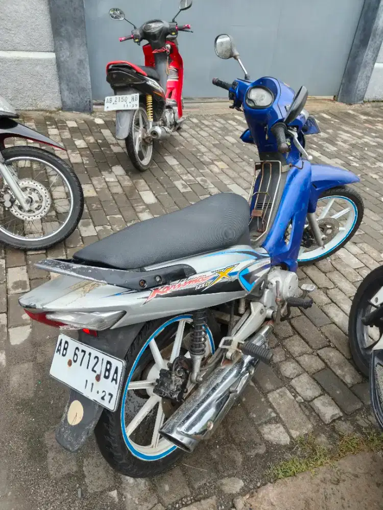 Honda karisma THN 2004 plat AB kota