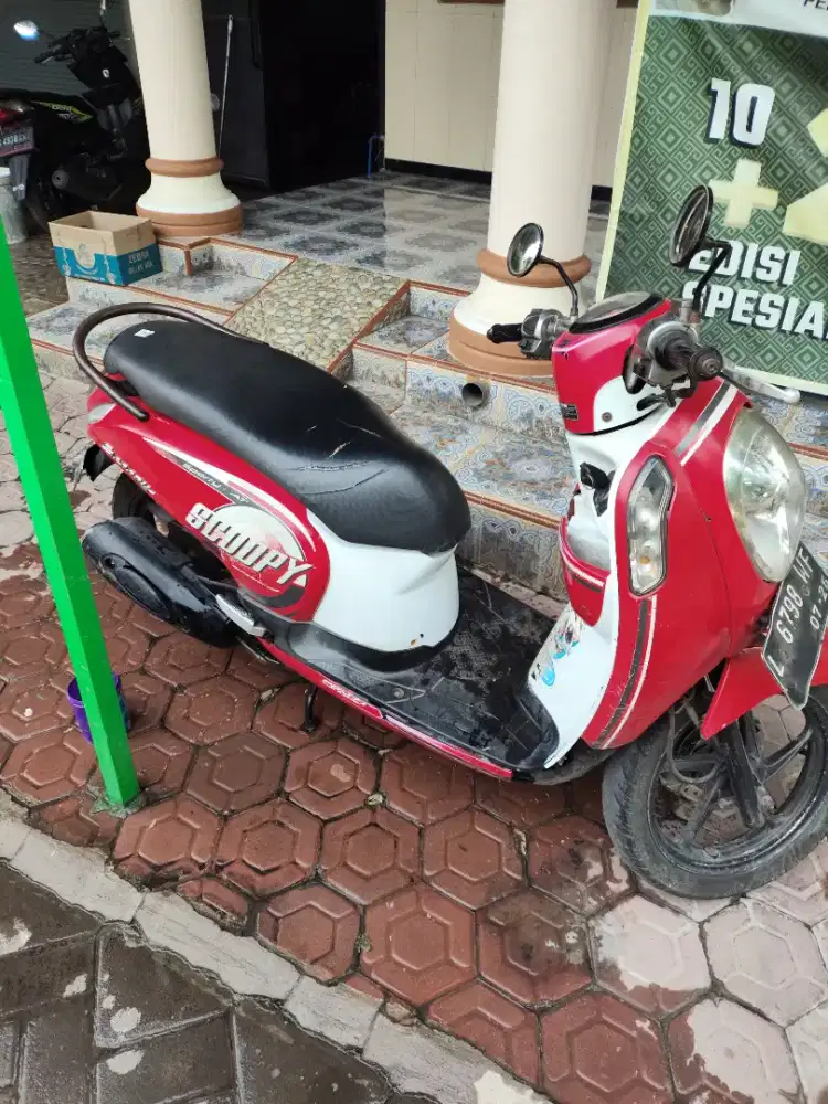 Honda scoopy 2016