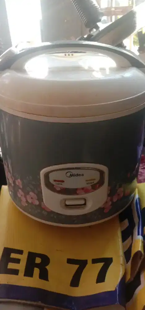 Dijual dispenser midea 1,8