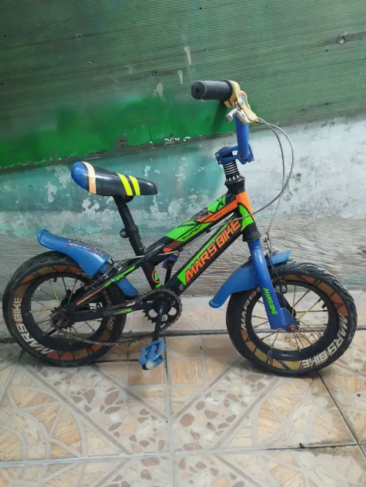 SEPEDA ANAK UKURAN KECIL