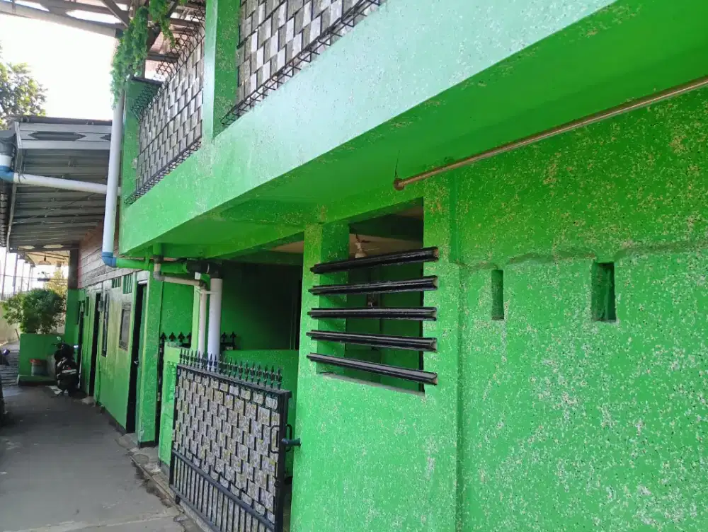 Rumah second dijual+4kontrakan 575jt(150m²) Jatijajar Cimanggis Depok