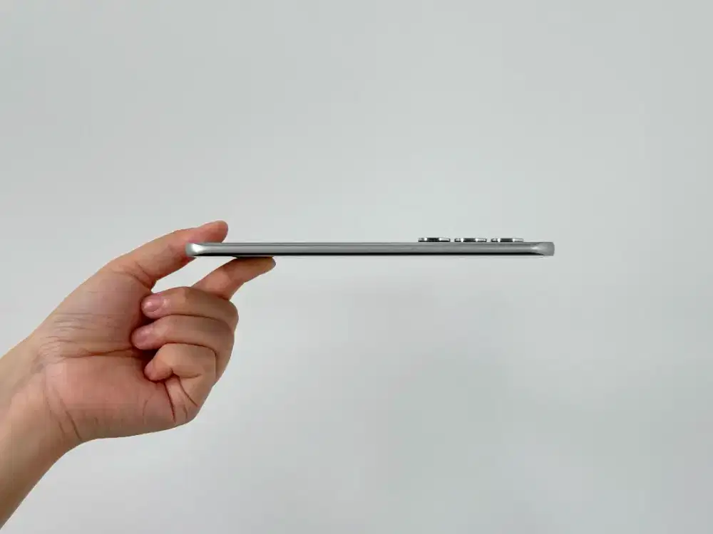 Infinix Hot 60 Pro Plus 16(8+8)/256 silver