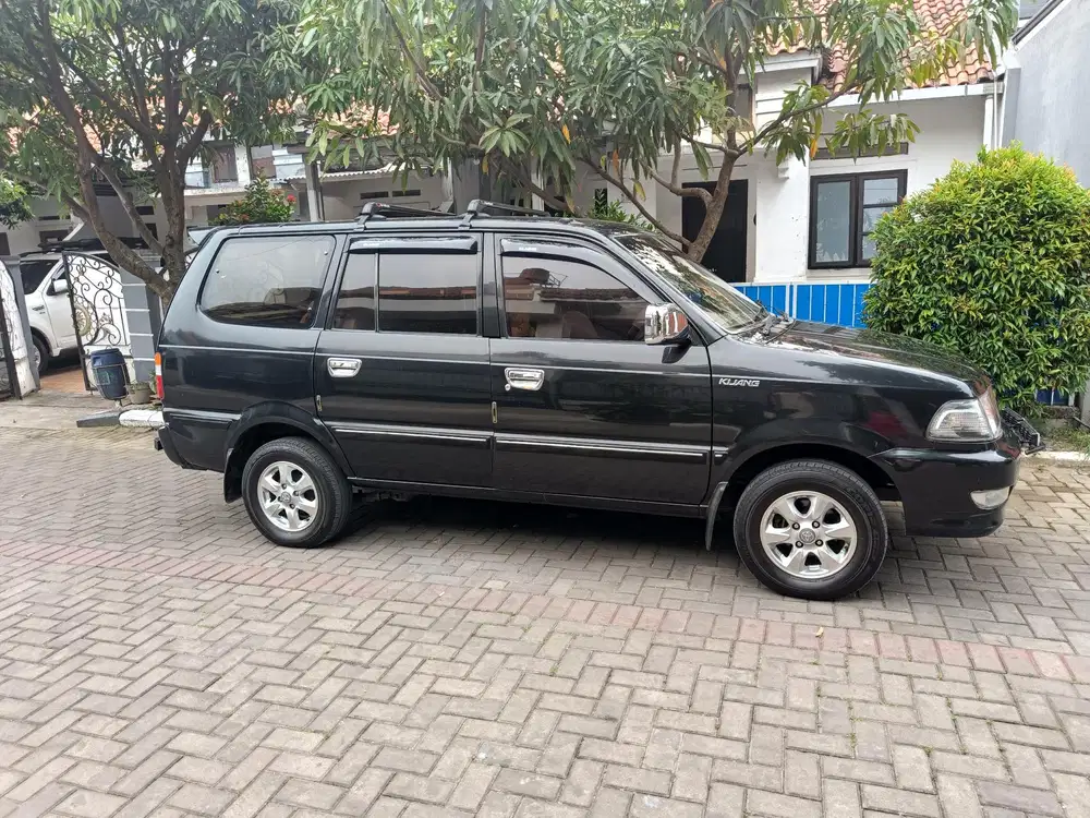 Toyota Kijang 2002 Bensin