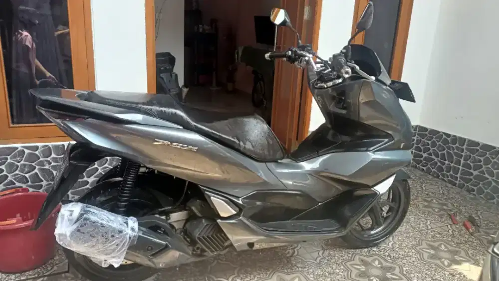 Honda PCX 160 GREY