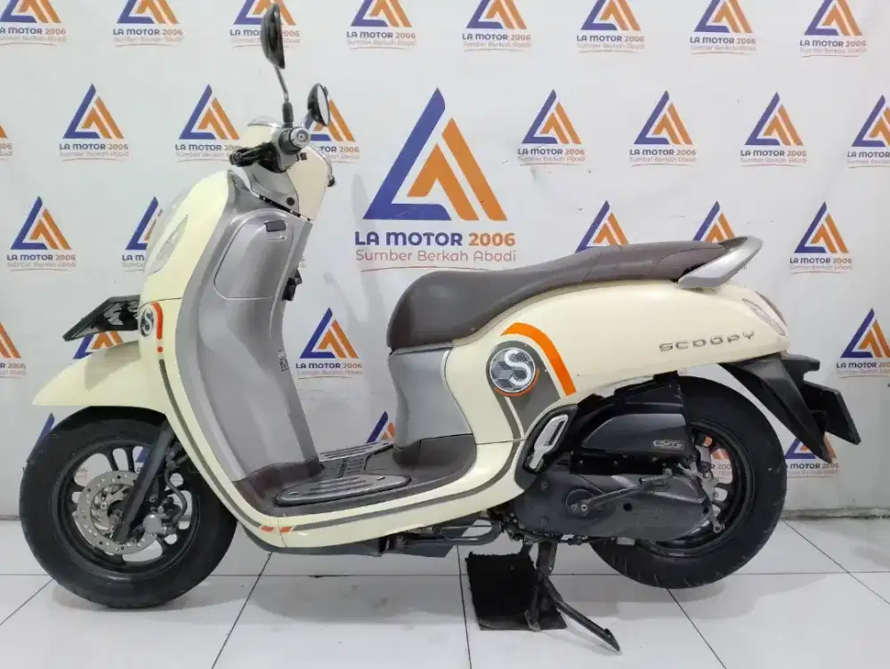 PROMO DP 500RB AJA SCOOPY 2021 GRESS (PAYLATER/KREDIVO/CC 0%/TT)