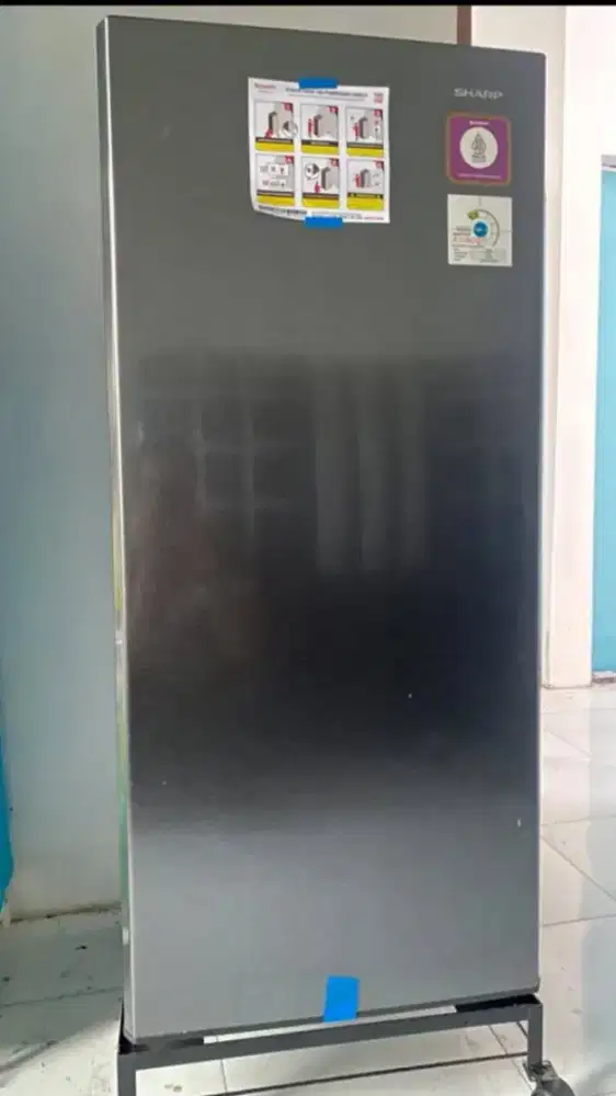 Kulkas Freezer SHARP Penyimpanan ASI