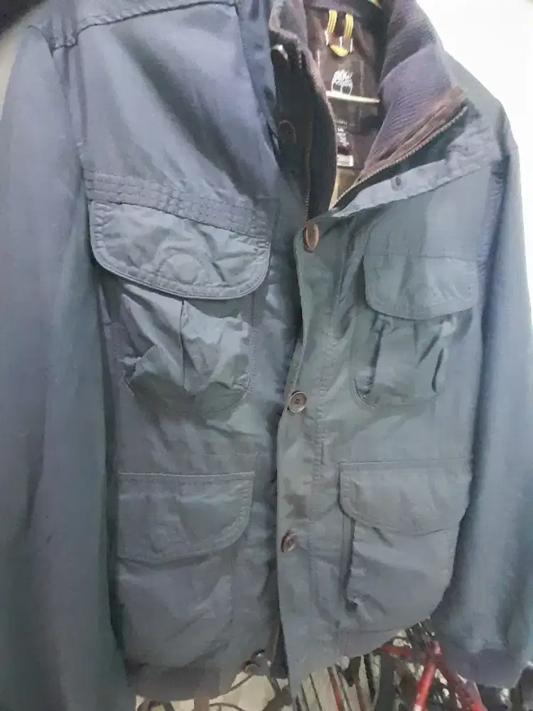 Jaket Bomber merek Timberland