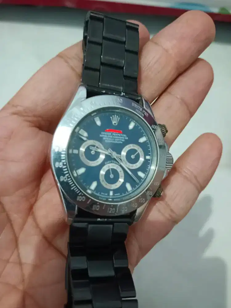Jam tangan klasik mekanik otomatis