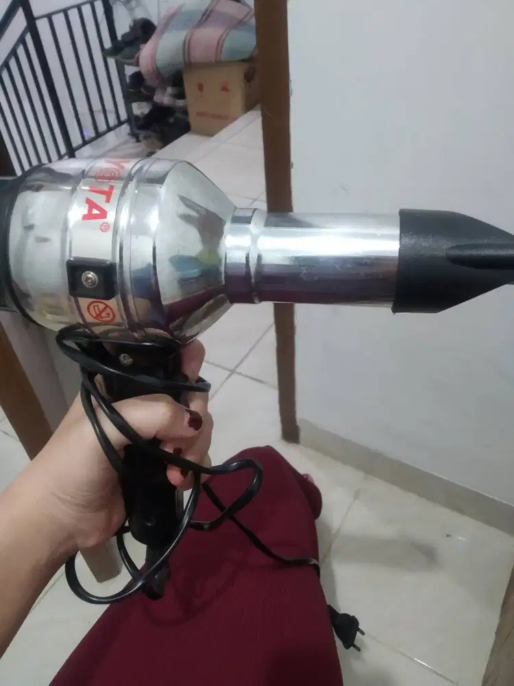 Hair Dryer Sayota SHD750, Model lama