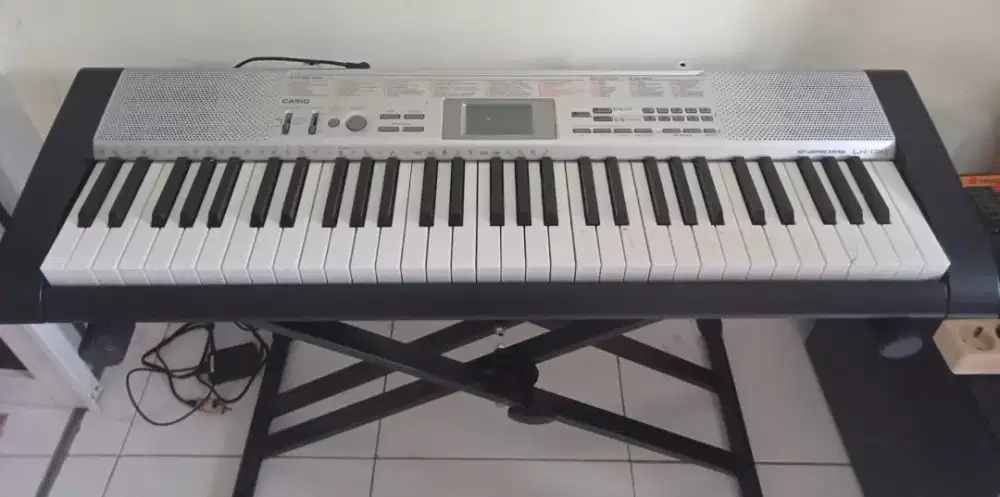 Keyboard Casio LK-130 Normal Murah
