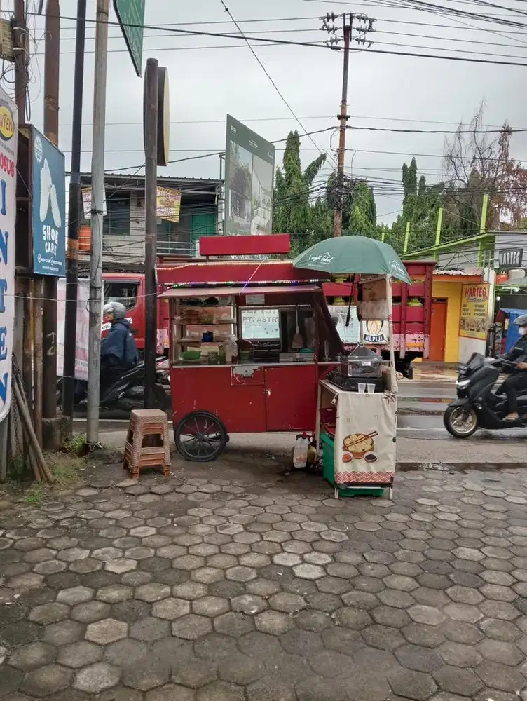 KEBAB AROFAH dan DIMSUM
