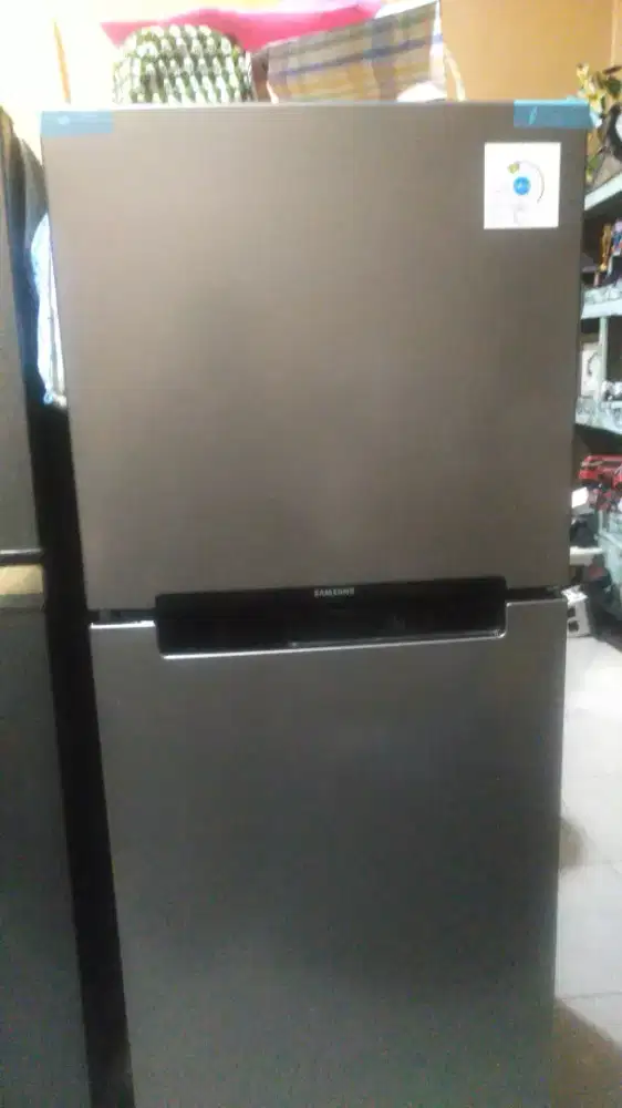 Kulkasss like new