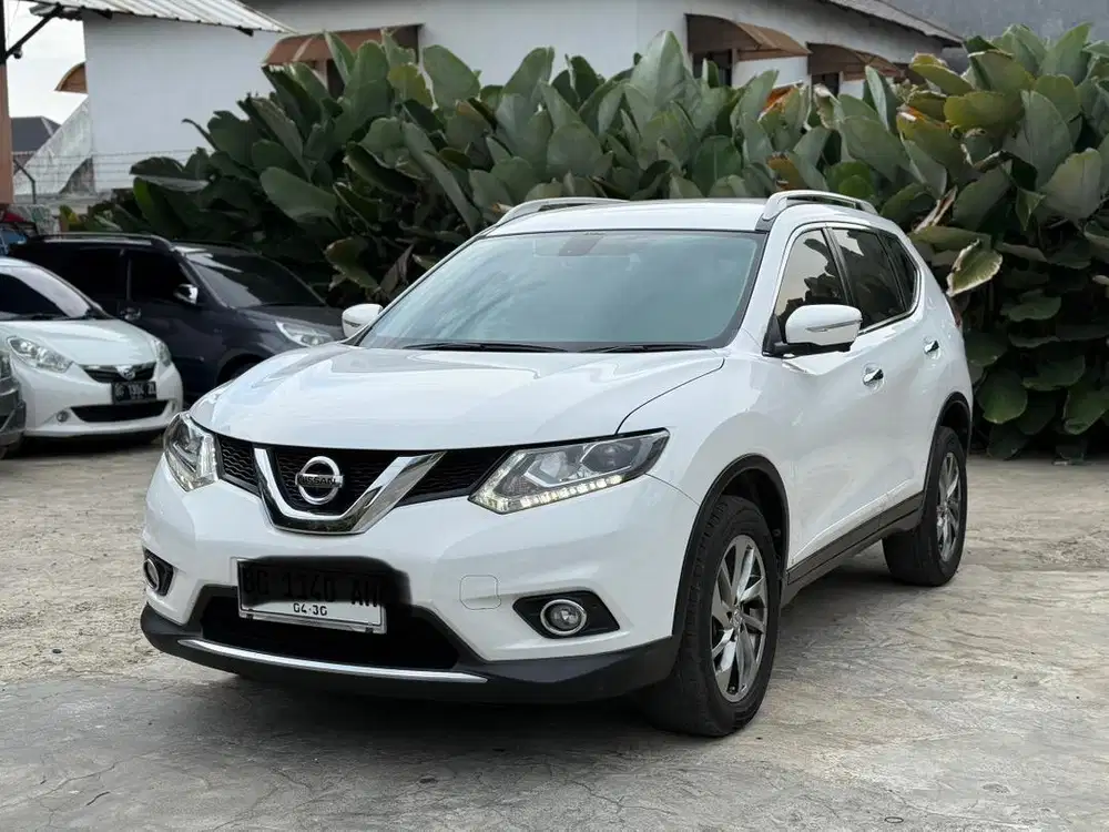 yg paham Mobil Nissan Xtrail 2.5 CVT MATIC 2015 Murah bagus nyaman