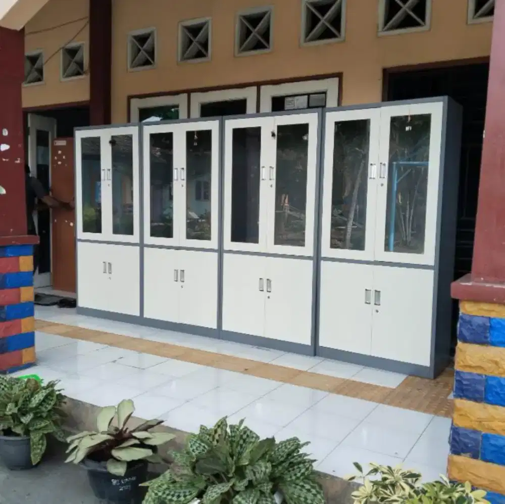 Lemari arsip 2pintu tarik