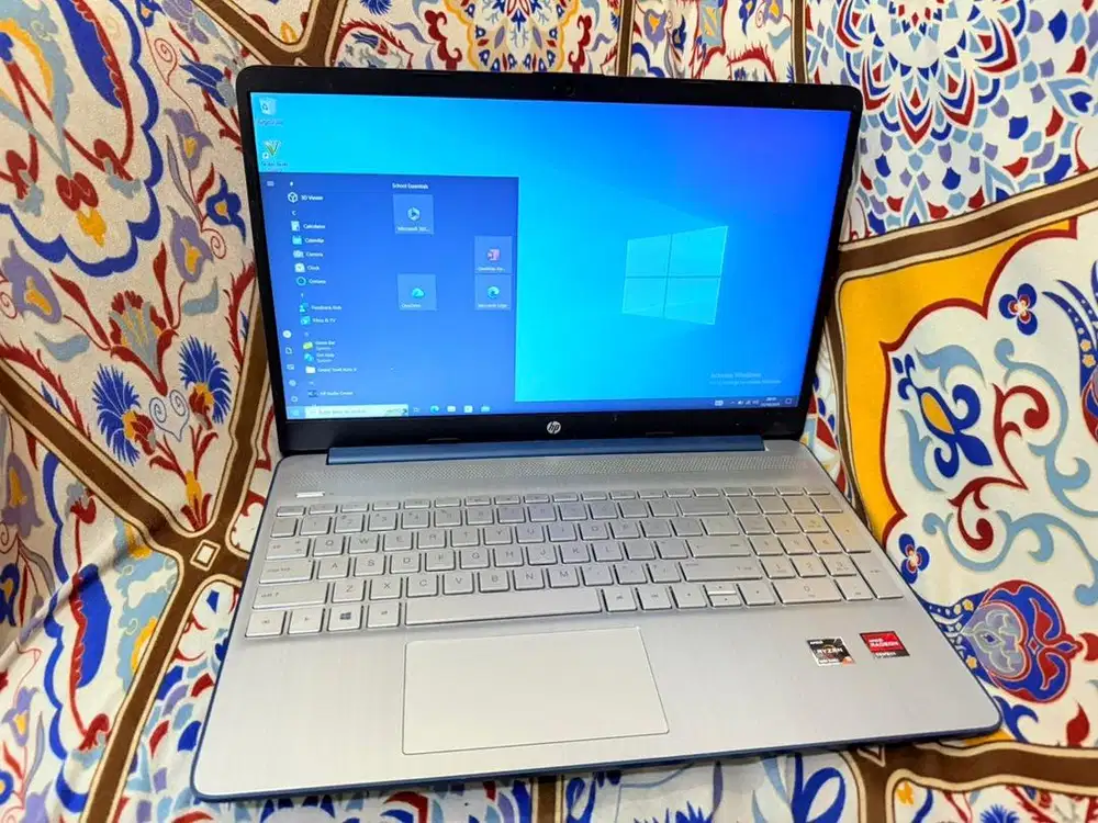 Laptop Desain HP 15 Ryzen 5 5500U