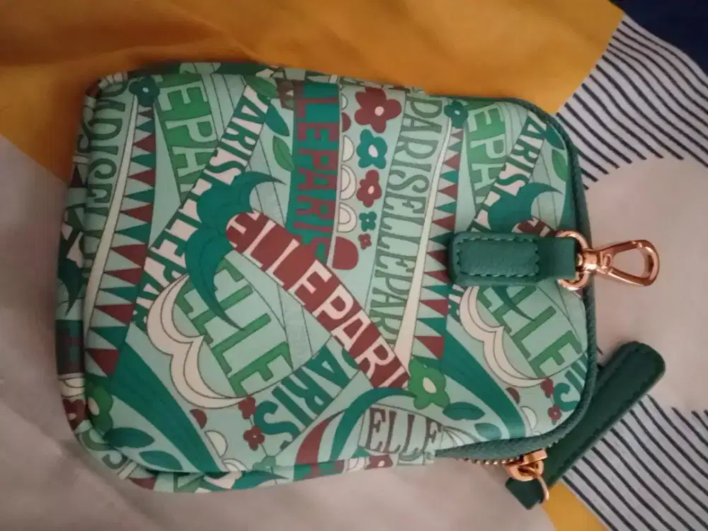 Dijual tas ori Elle warna hijau