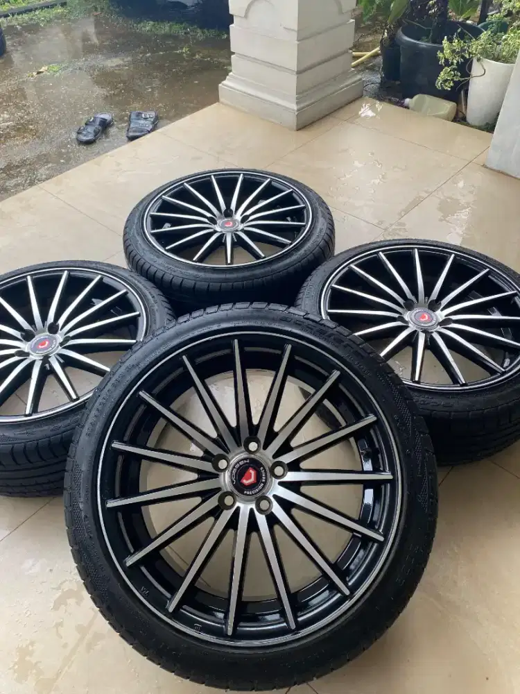 Vossen R17 ( 5 x 100 )