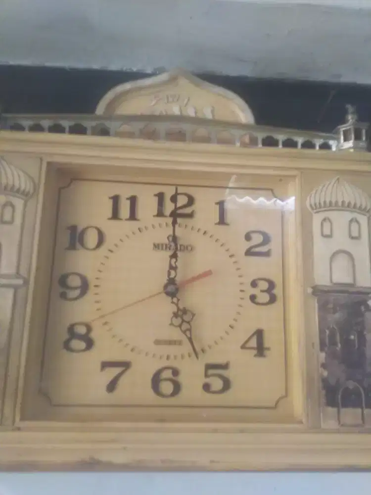 Jam mirado edisinya khusus