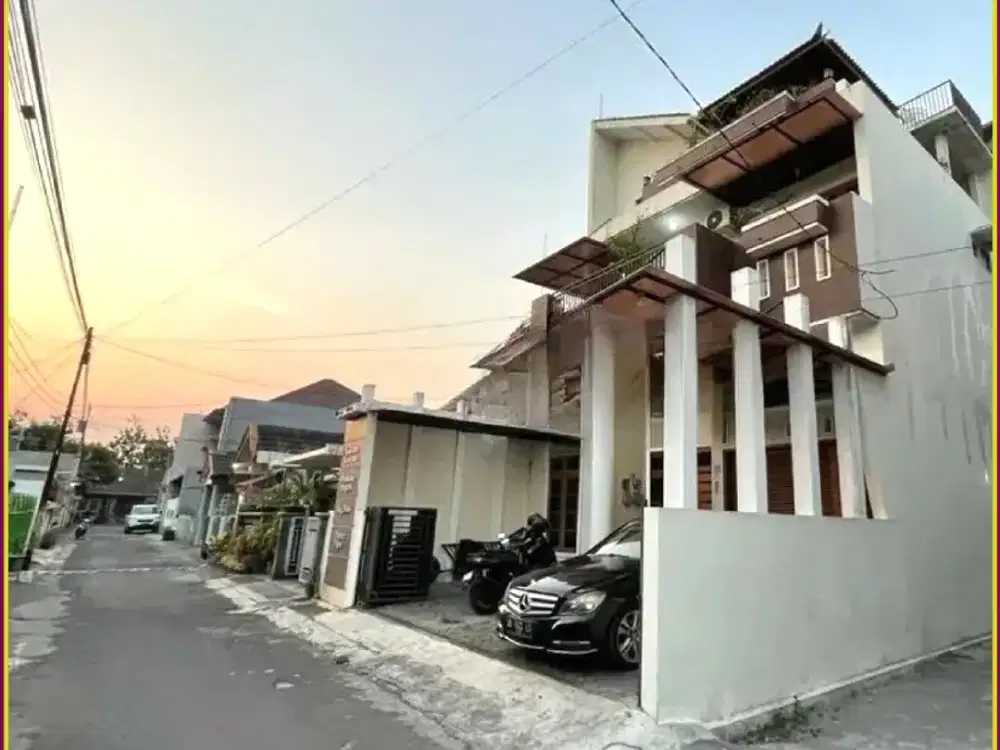 BU Cepat Rumah Seturan Furnish 3 Lantai