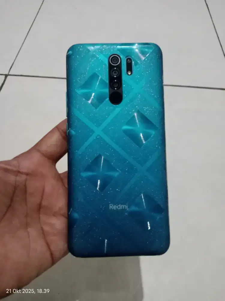 Xiaomi Redmi 9 ram 4/64gb mulus dan normal