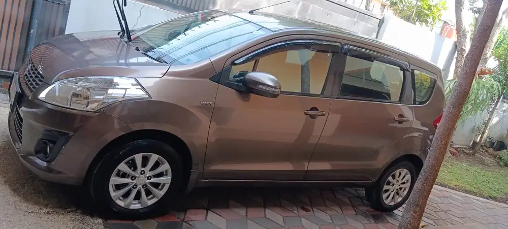 Suzuki Ertiga gl 2012 Bensin mt