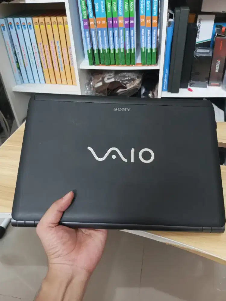 Laptop Sony Vaio Core i3 Ram 8GB/500GB Double VGA