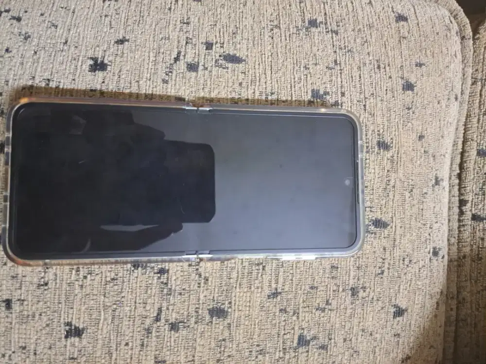 Dijual HP Samsung Z Flip 6