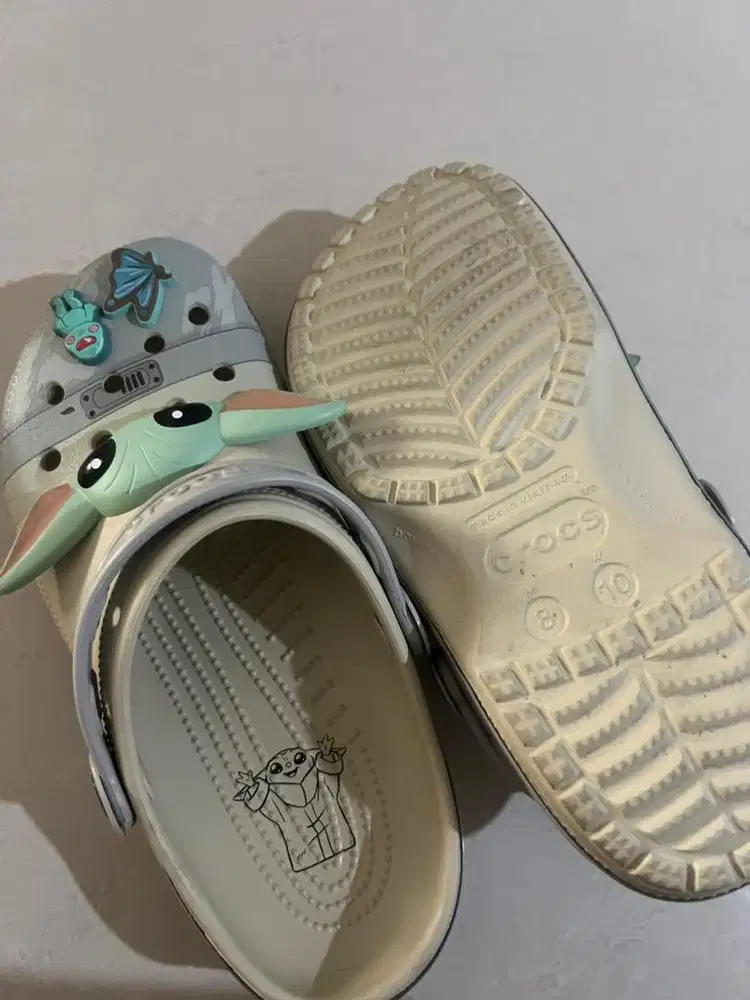 Jual Sandal Crocs Starwars Baby Yoda