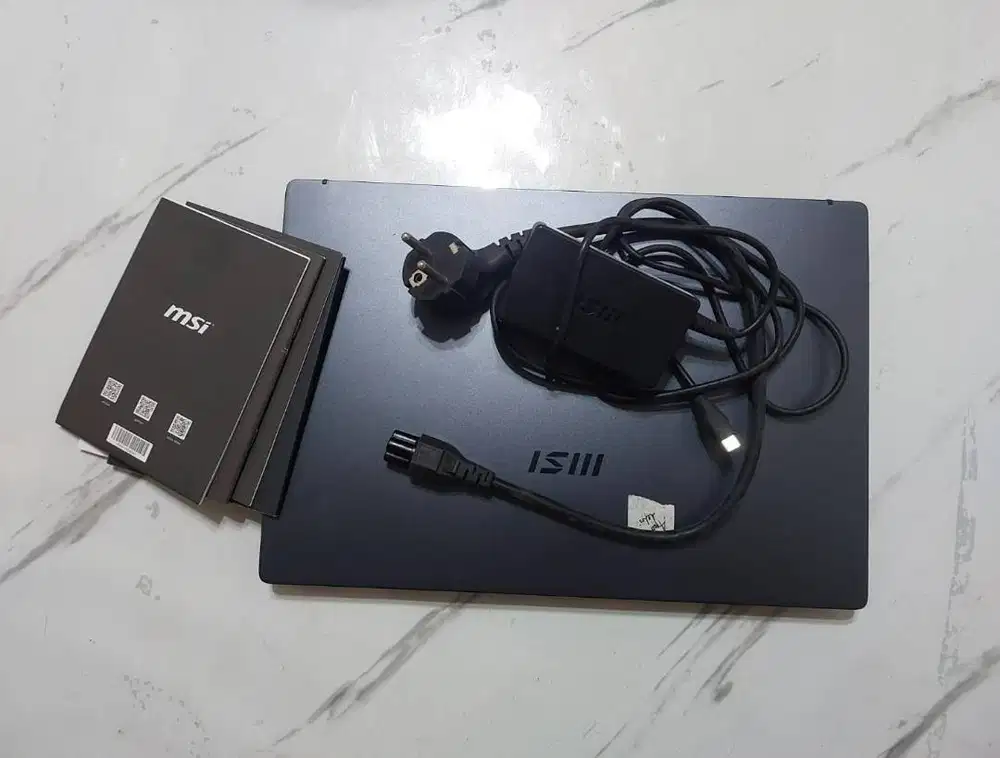 Jual cepat Laptop Msi Ram 512 kodisi Mati