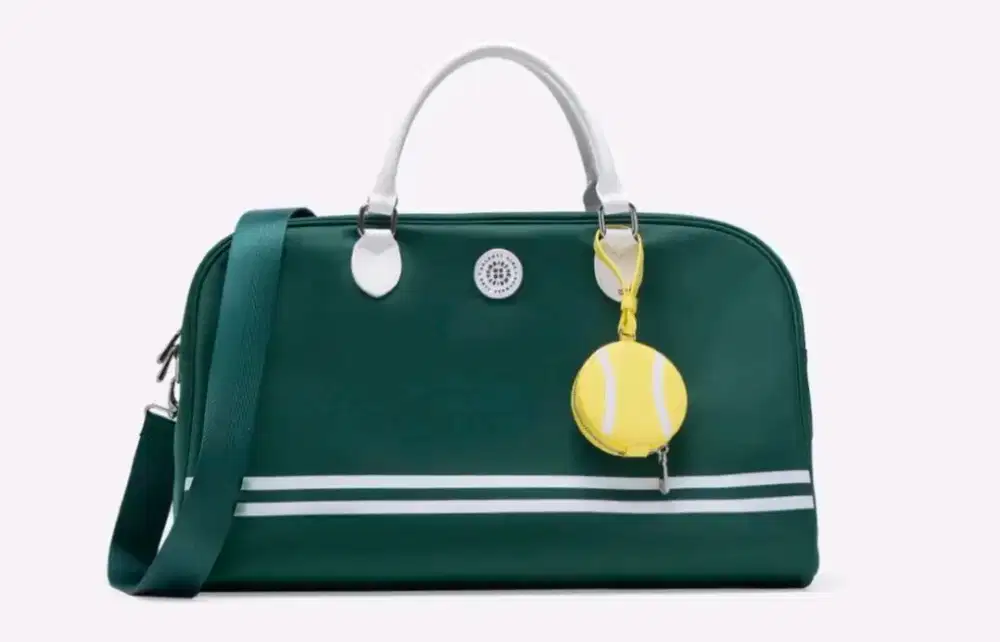 Travelbag original store Christy Ng