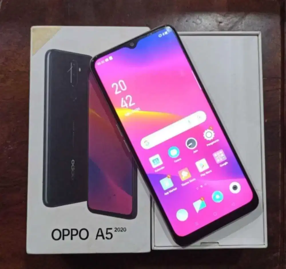 Cari tuker tambah Oppo a5 2020 ram 4/64