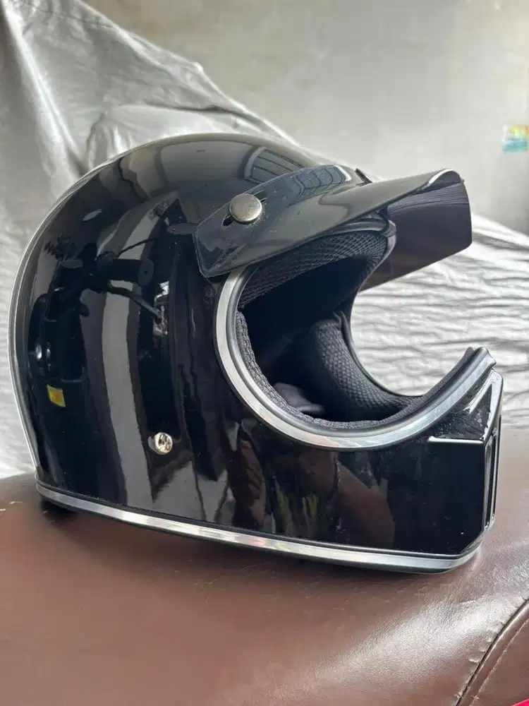 Helm Cakil Niels Size L