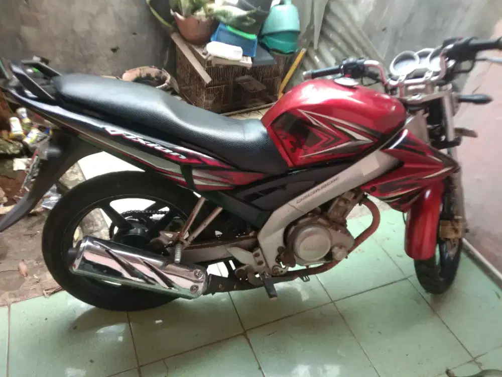 Jual motor vixion tnh 2009 mesin halus